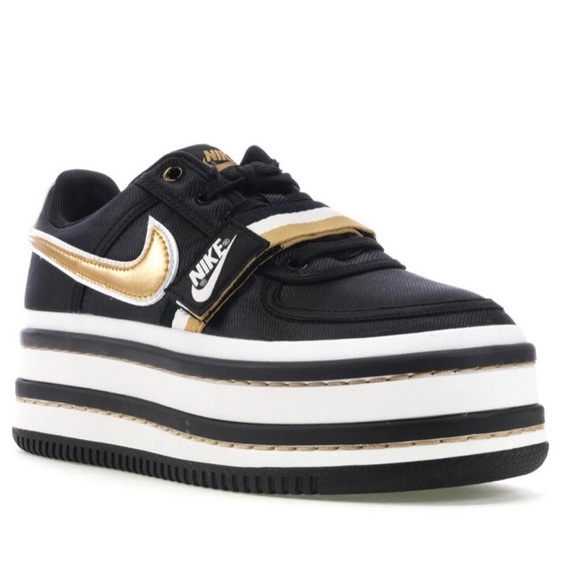 platform nike vandal